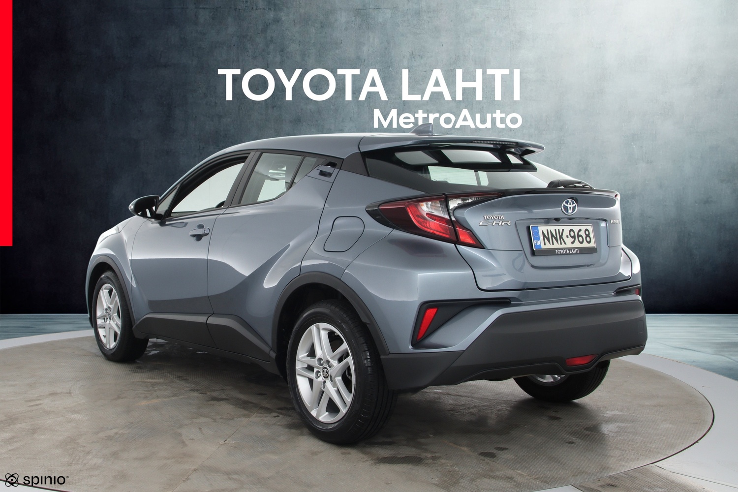 Toyota C-HR vaihtoauto