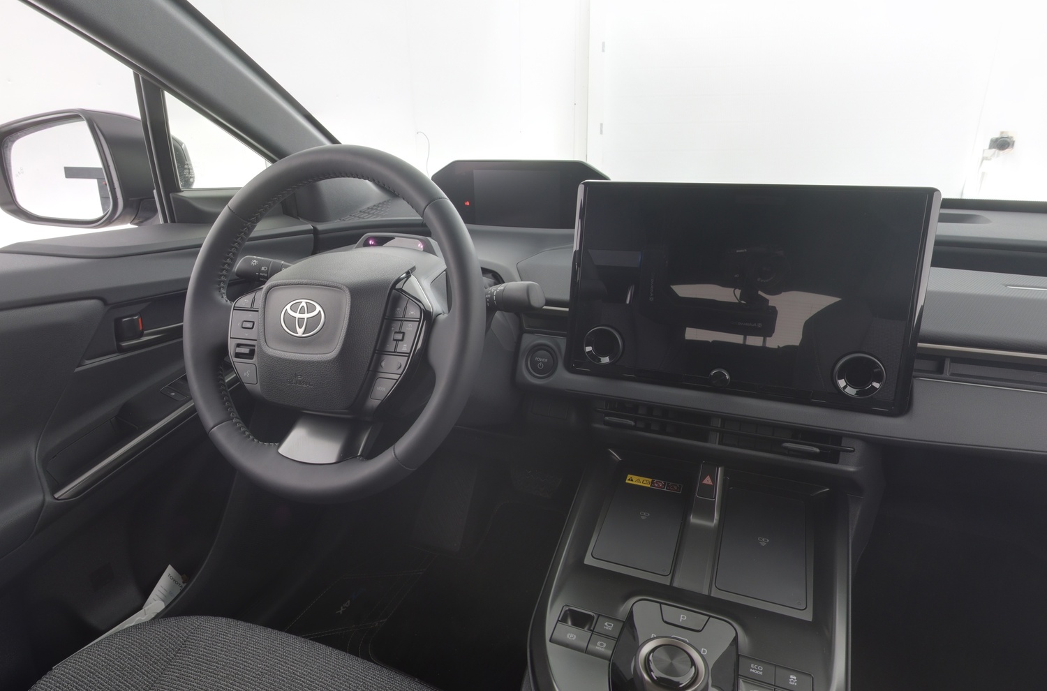 Toyota bZ4X vaihtoauto