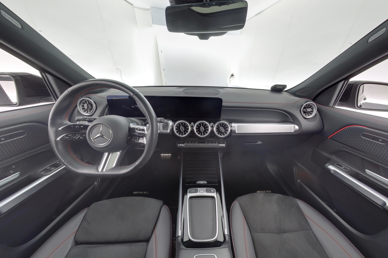 Mercedes-Benz EQB vaihtoauto