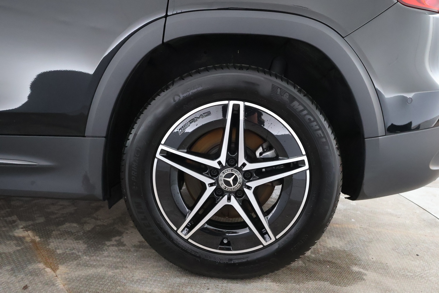 Mercedes-Benz EQB vaihtoauto
