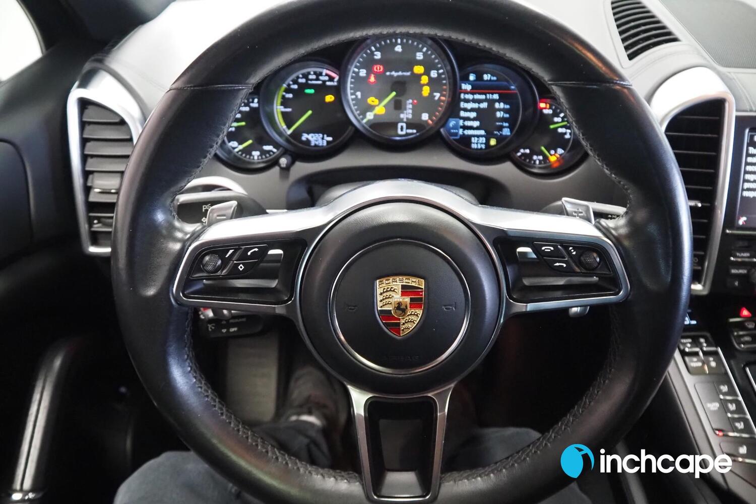 Porsche Cayenne vaihtoauto