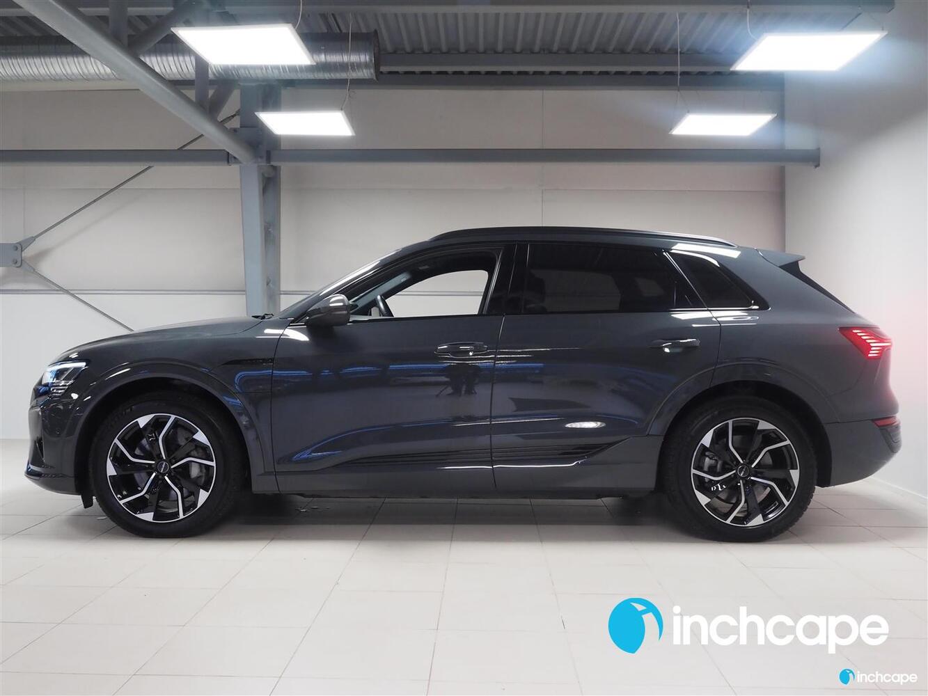Audi Q8 e-tron vaihtoauto