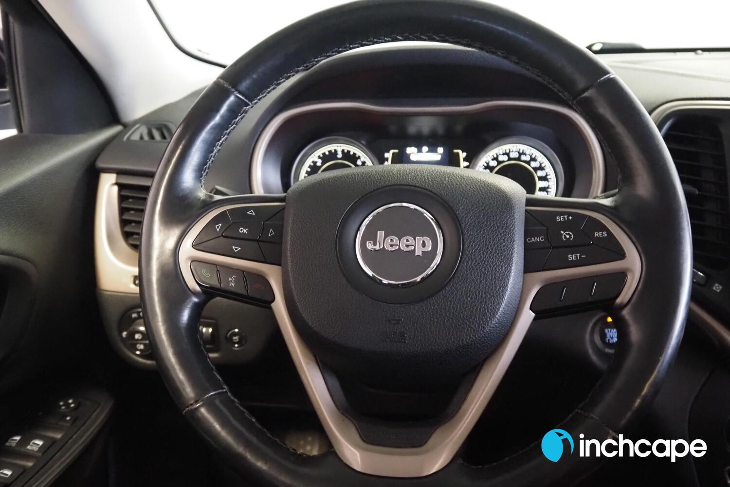 Jeep Cherokee vaihtoauto
