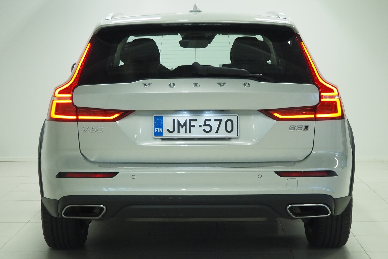 Volvo V60 Cross Country vaihtoauto