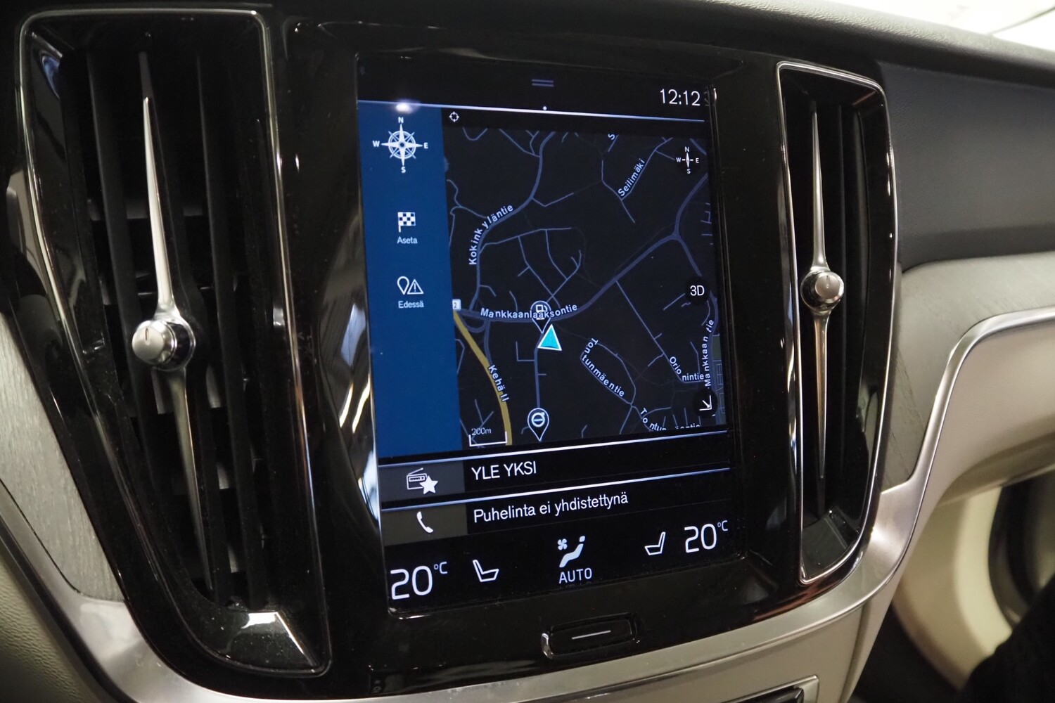 Volvo V60 Cross Country vaihtoauto