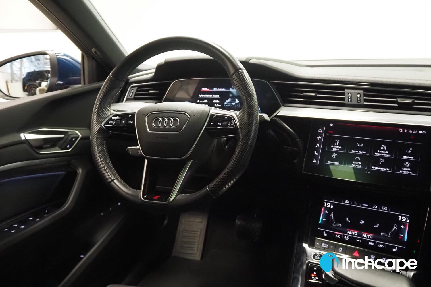Audi e-tron vaihtoauto