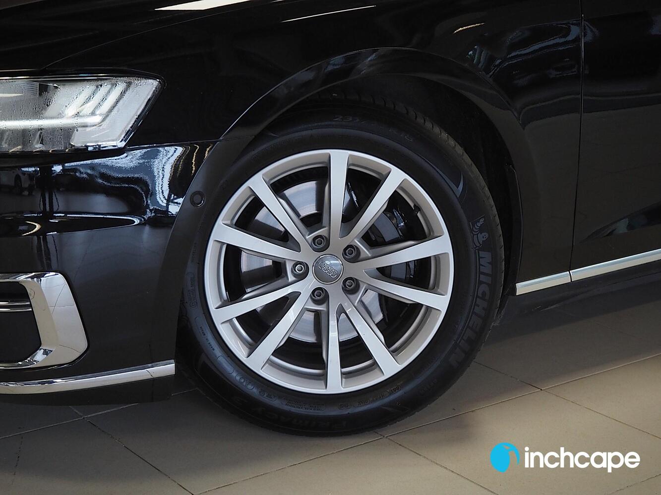 Audi A8 vaihtoauto