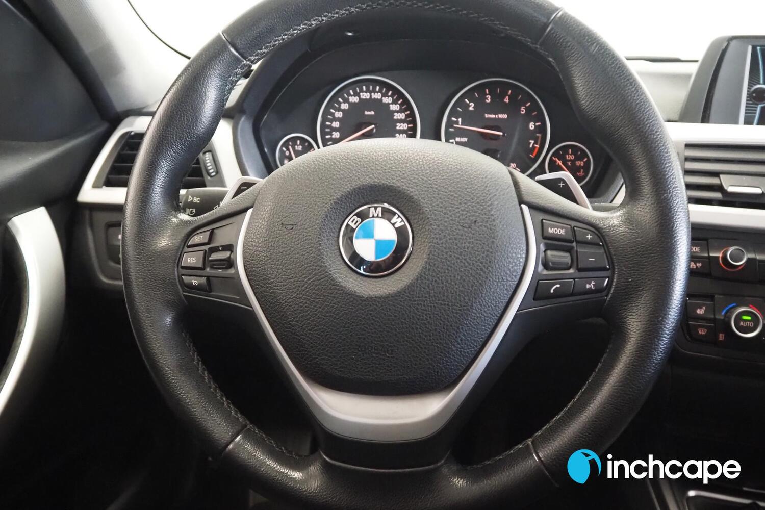 BMW 320 vaihtoauto