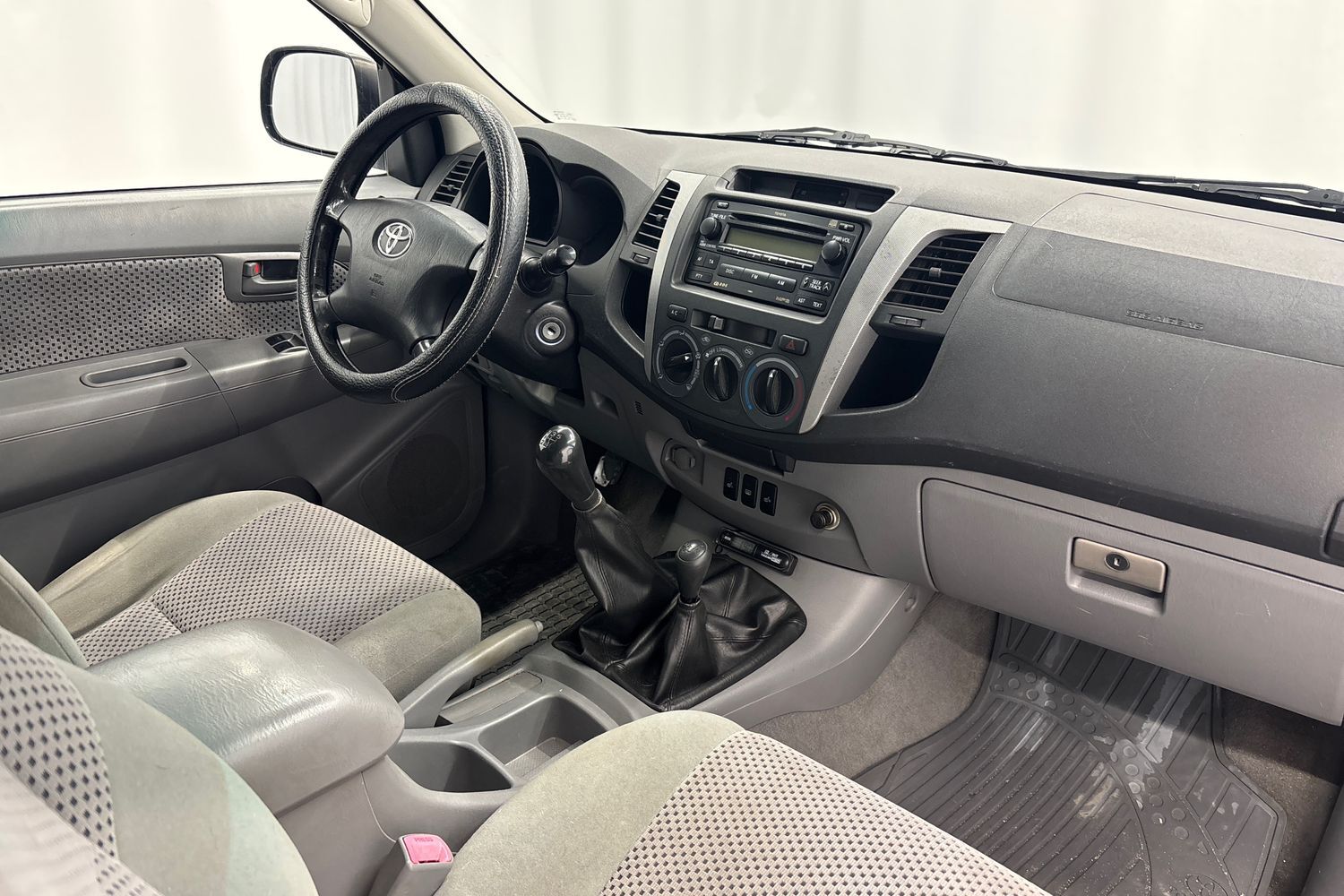 Toyota Hilux vaihtoauto