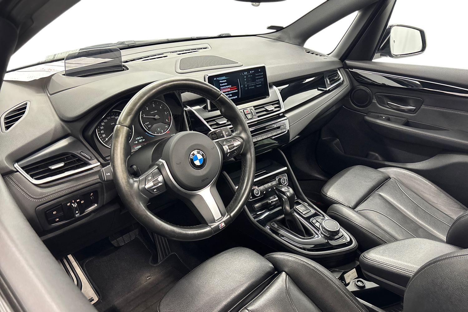 BMW 220 vaihtoauto