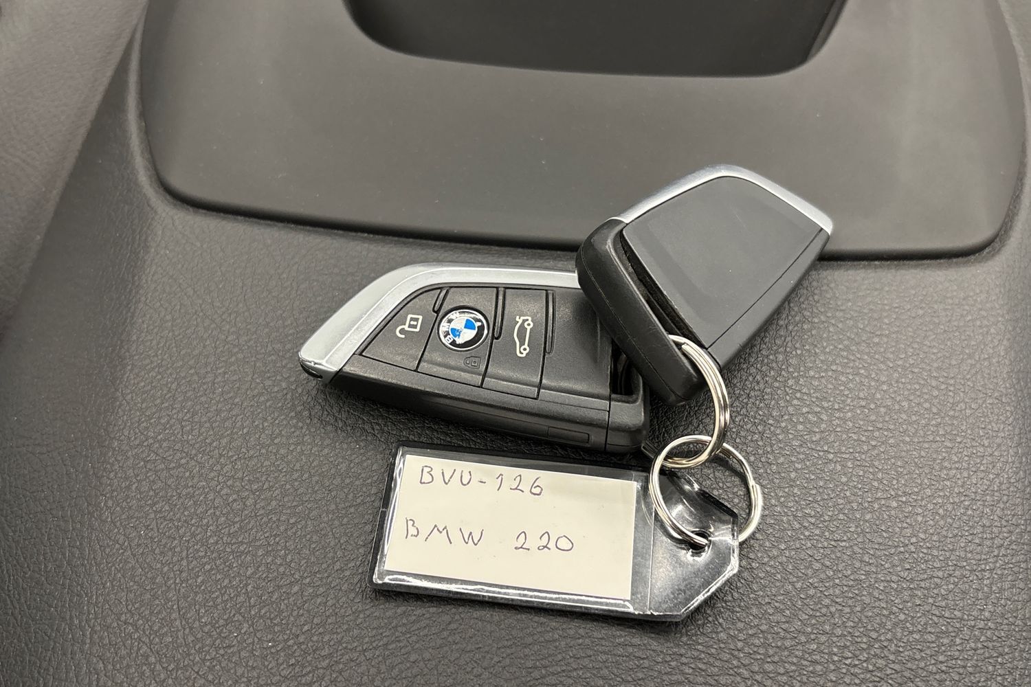 BMW 220 vaihtoauto