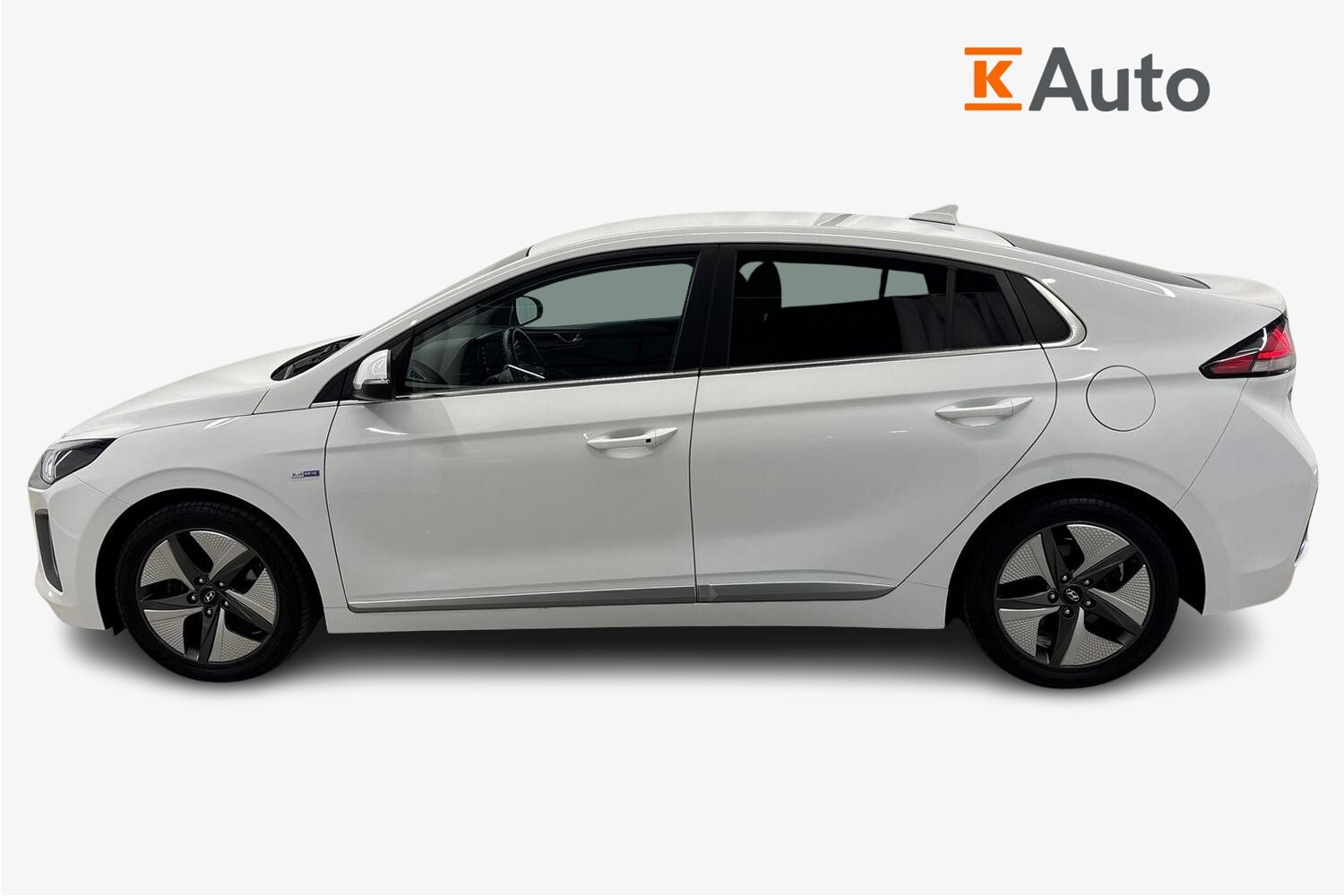Hyundai IONIQ hybrid vaihtoauto