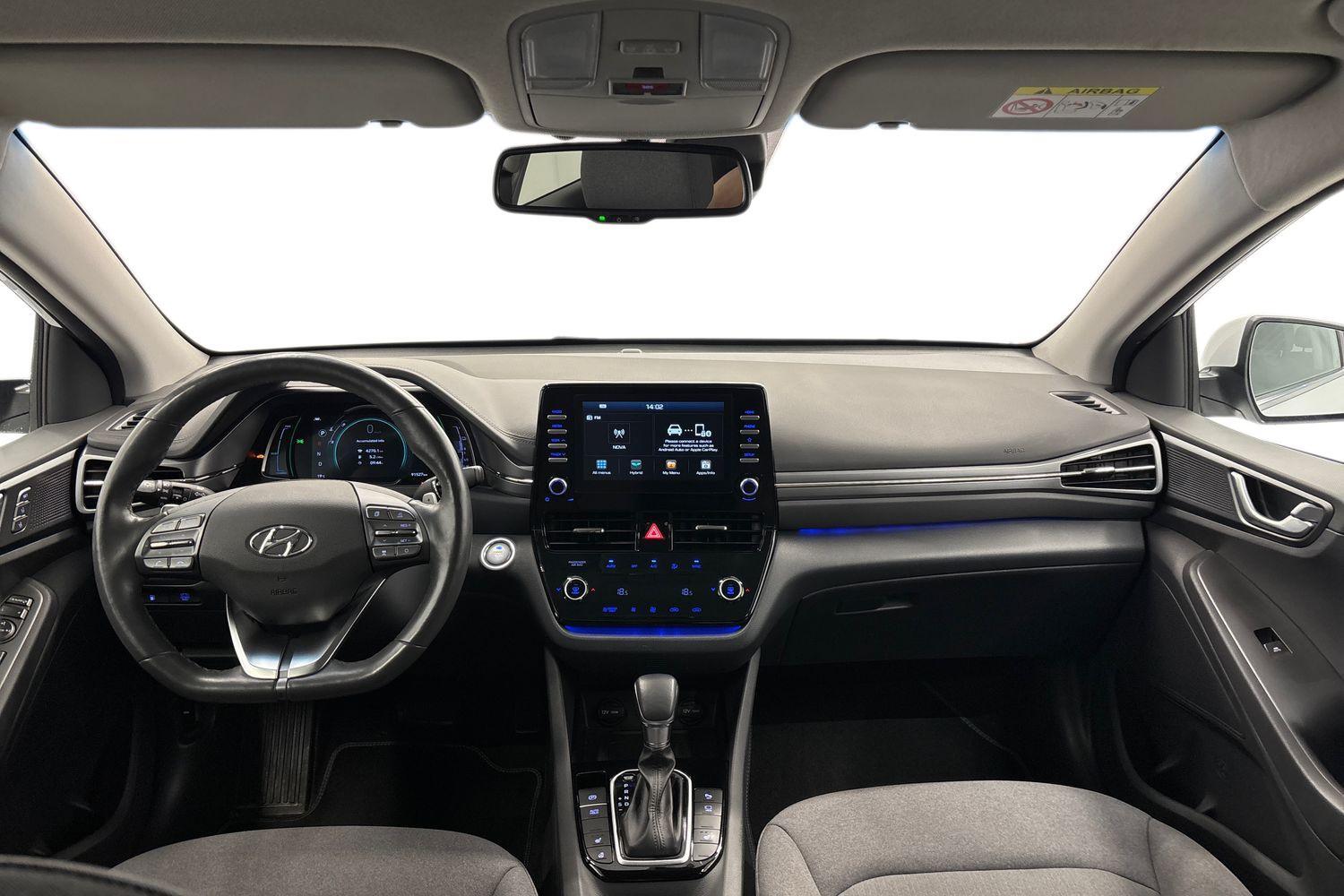 Hyundai IONIQ hybrid vaihtoauto