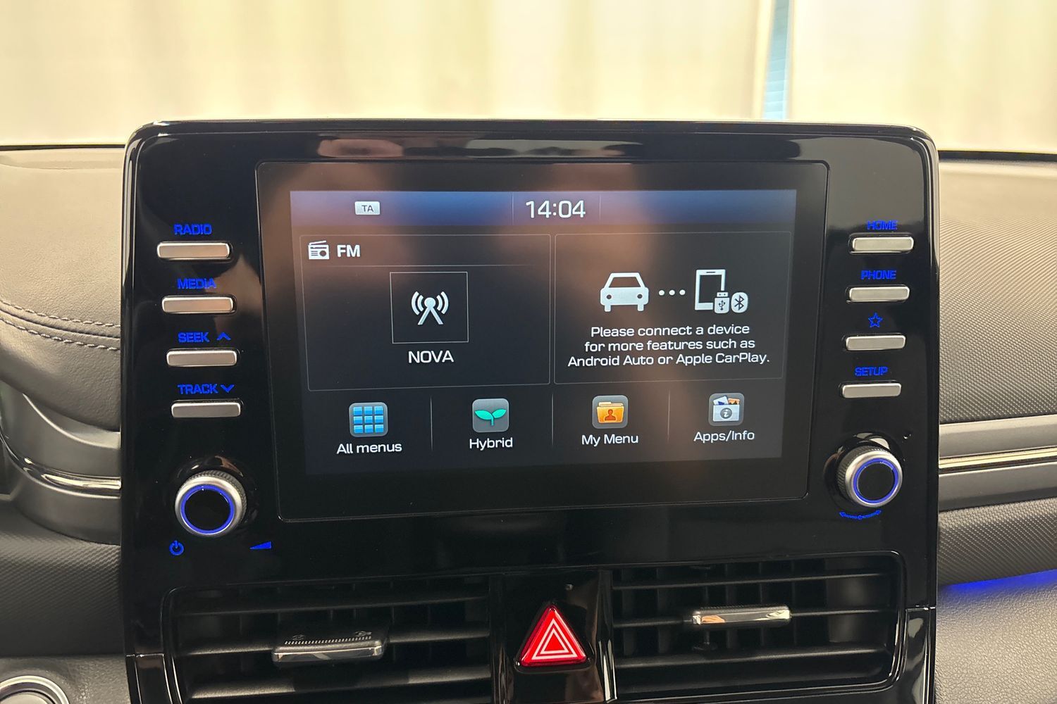 Hyundai IONIQ hybrid vaihtoauto