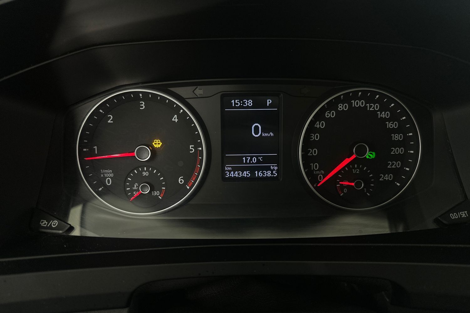Volkswagen Caravelle vaihtoauto