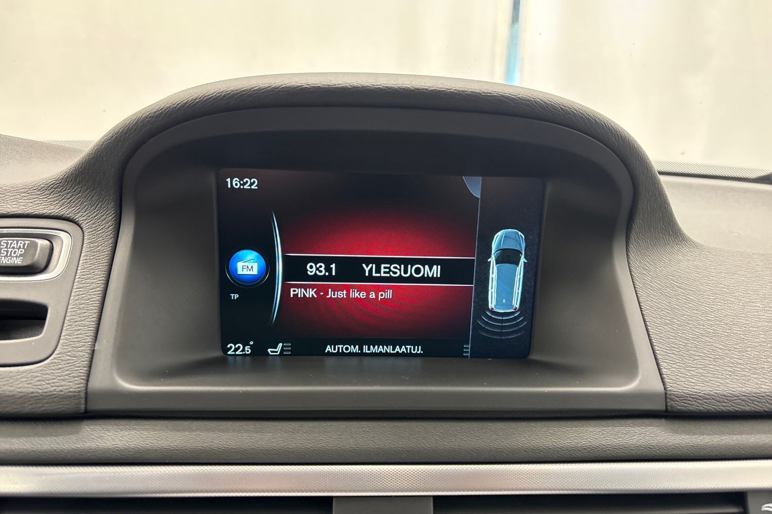 Volvo V70 vaihtoauto
