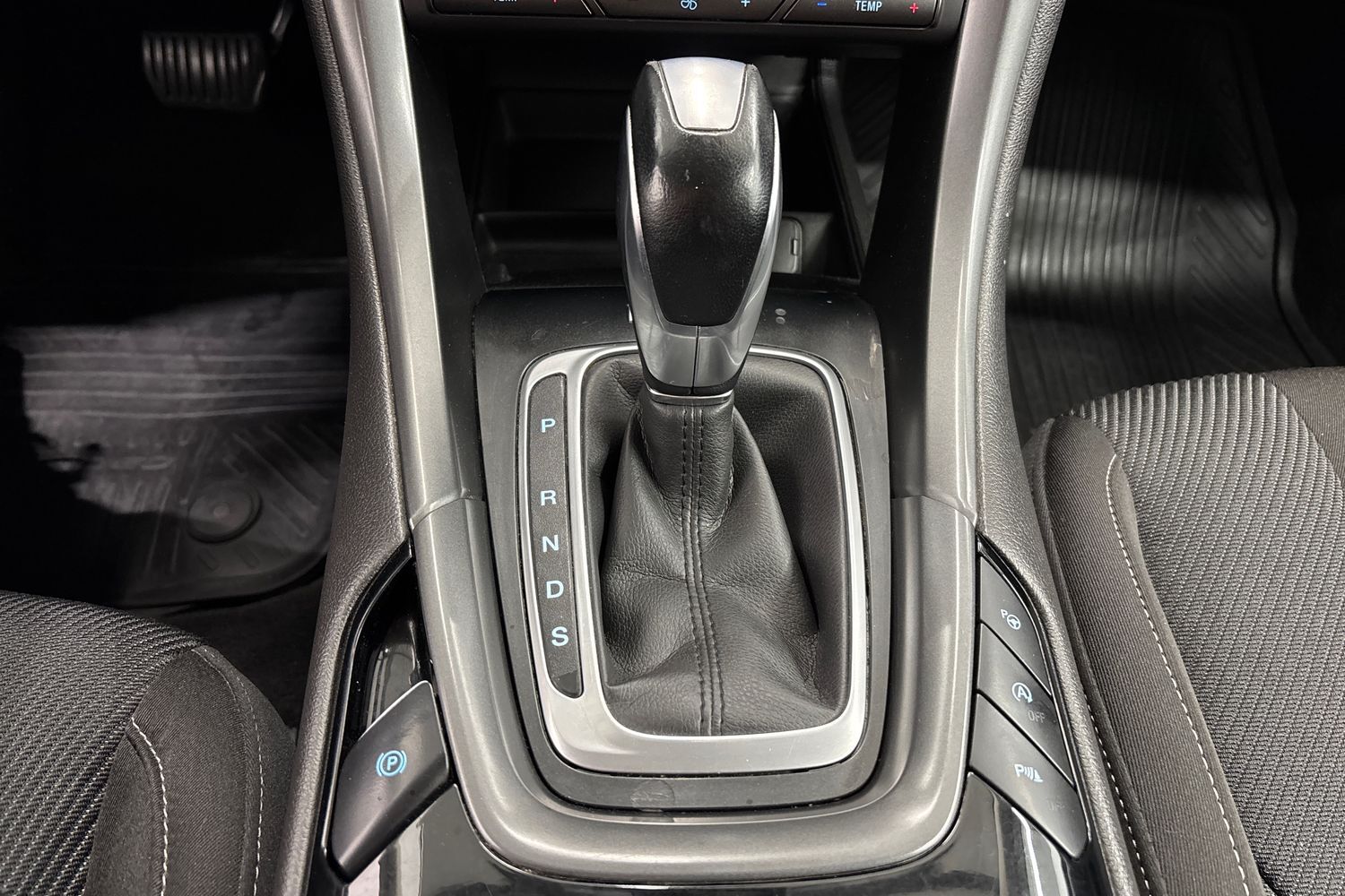 Ford Mondeo vaihtoauto
