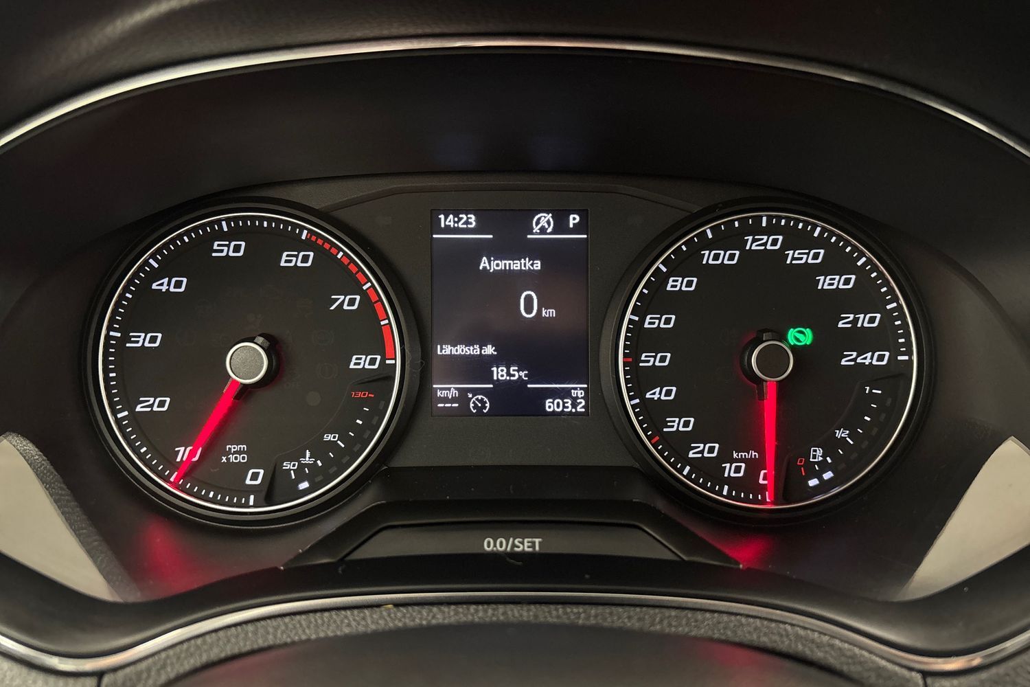 SEAT Arona vaihtoauto
