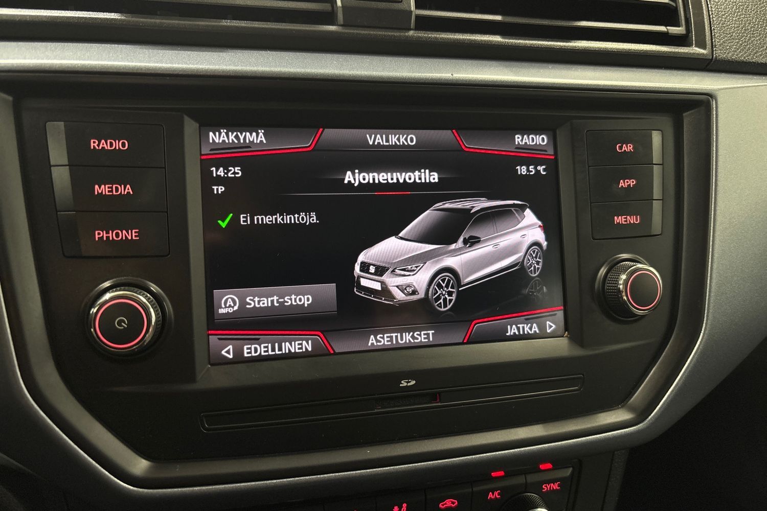 SEAT Arona vaihtoauto