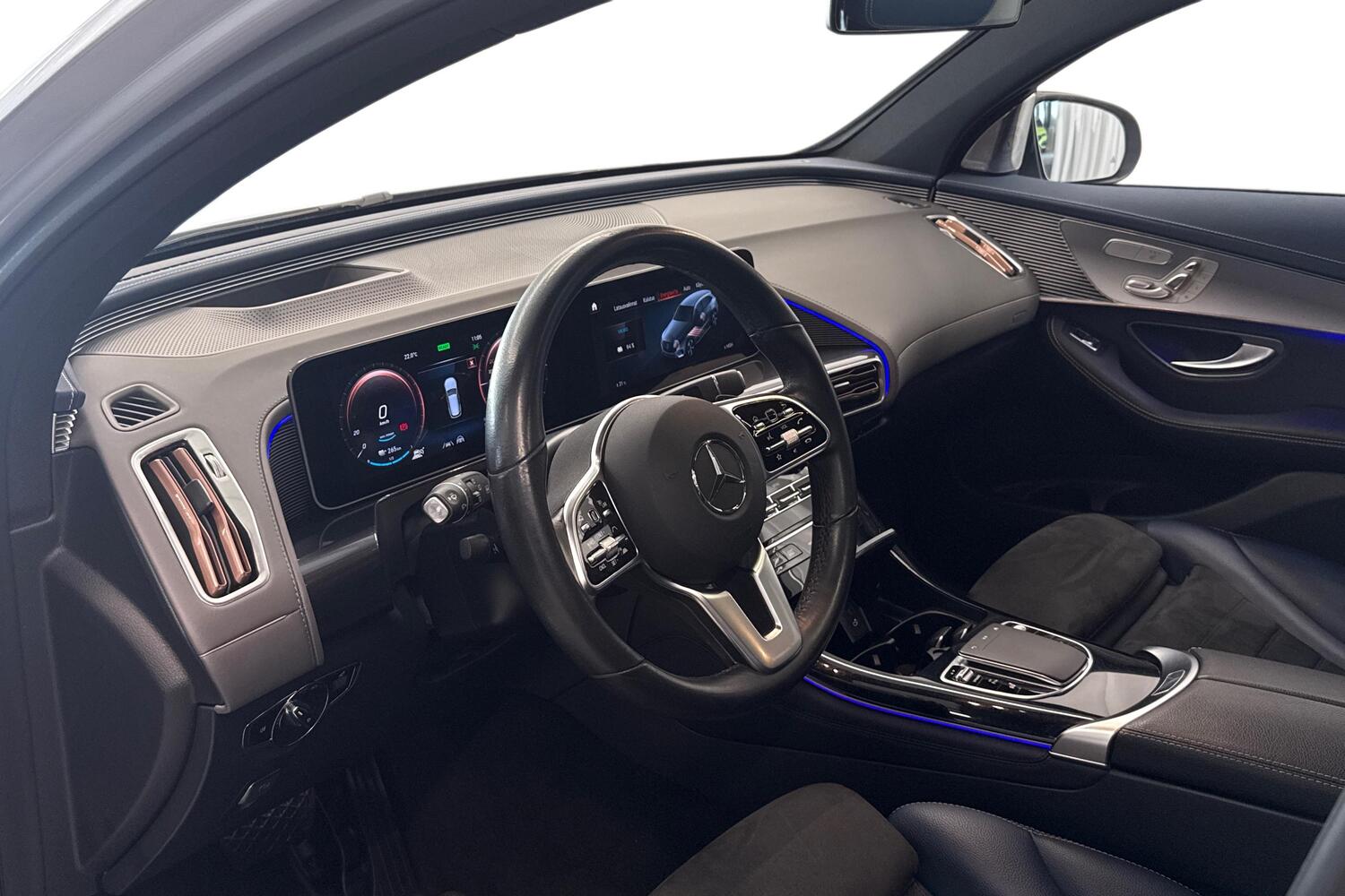 Mercedes-Benz EQC vaihtoauto