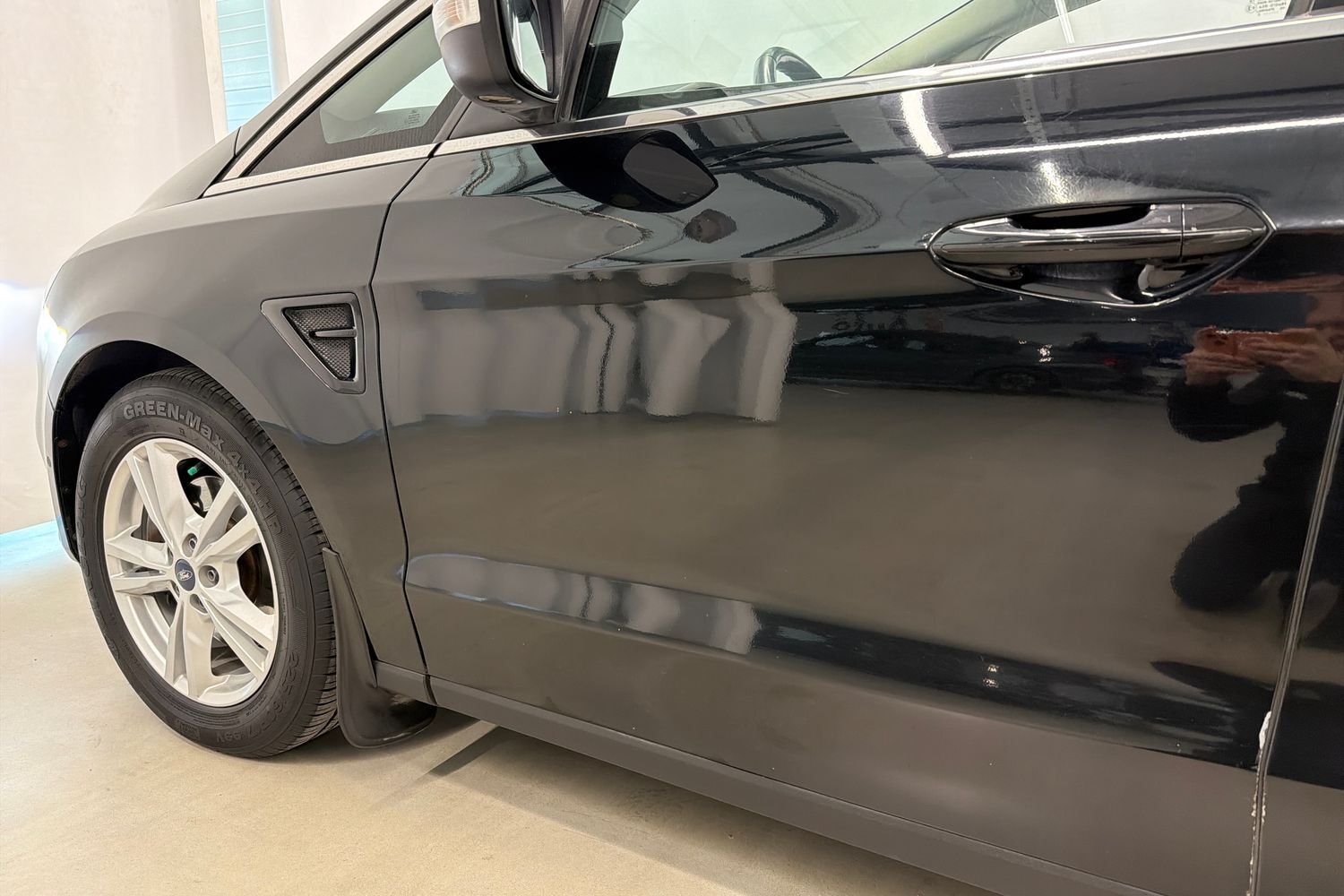 Ford S-MAX vaihtoauto