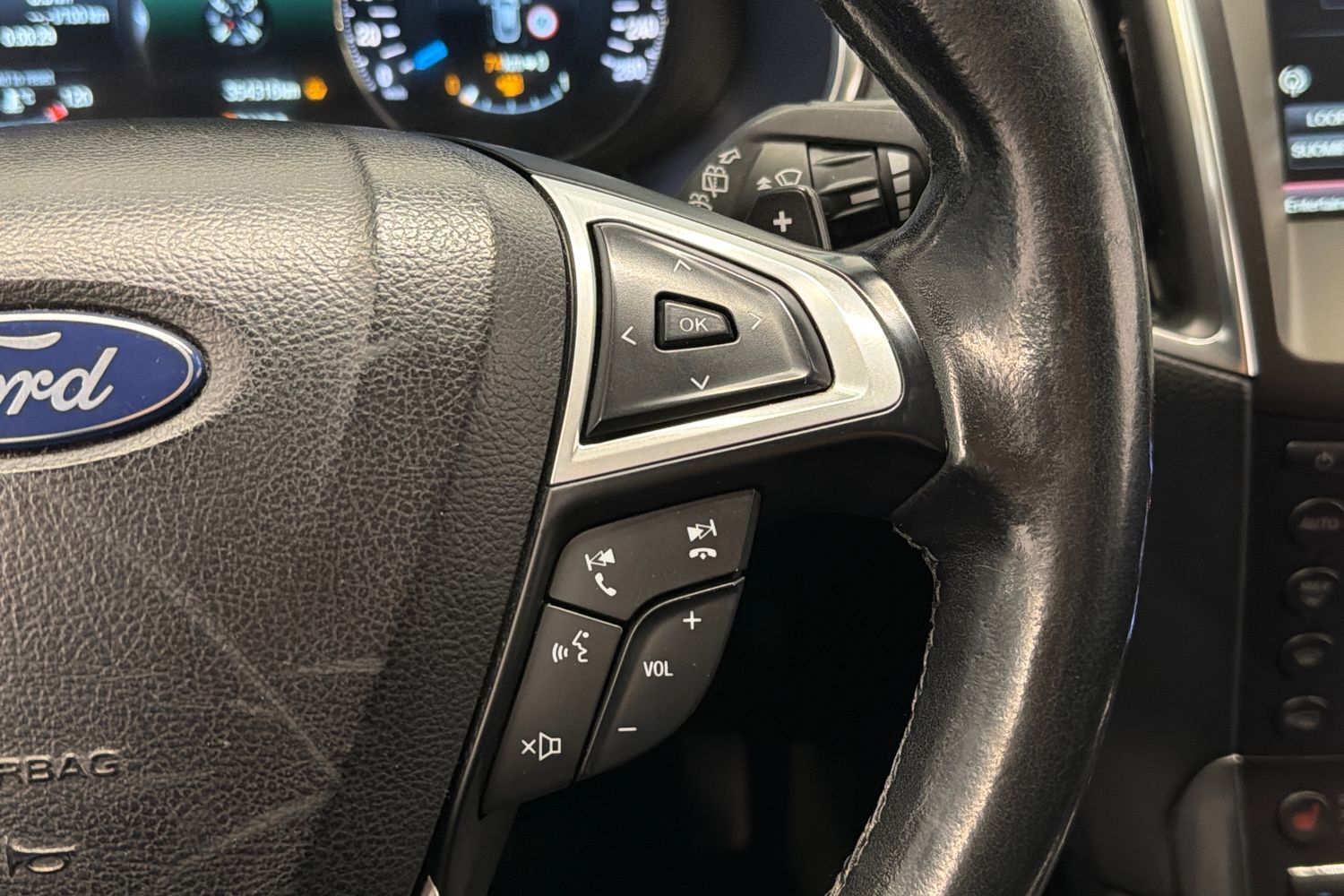 Ford S-MAX vaihtoauto