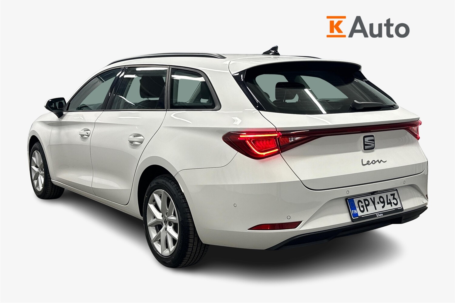 SEAT Leon Sportstourer vaihtoauto