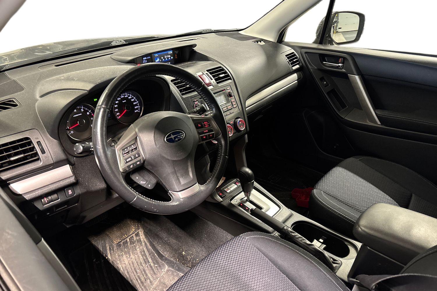 Subaru Forester vaihtoauto