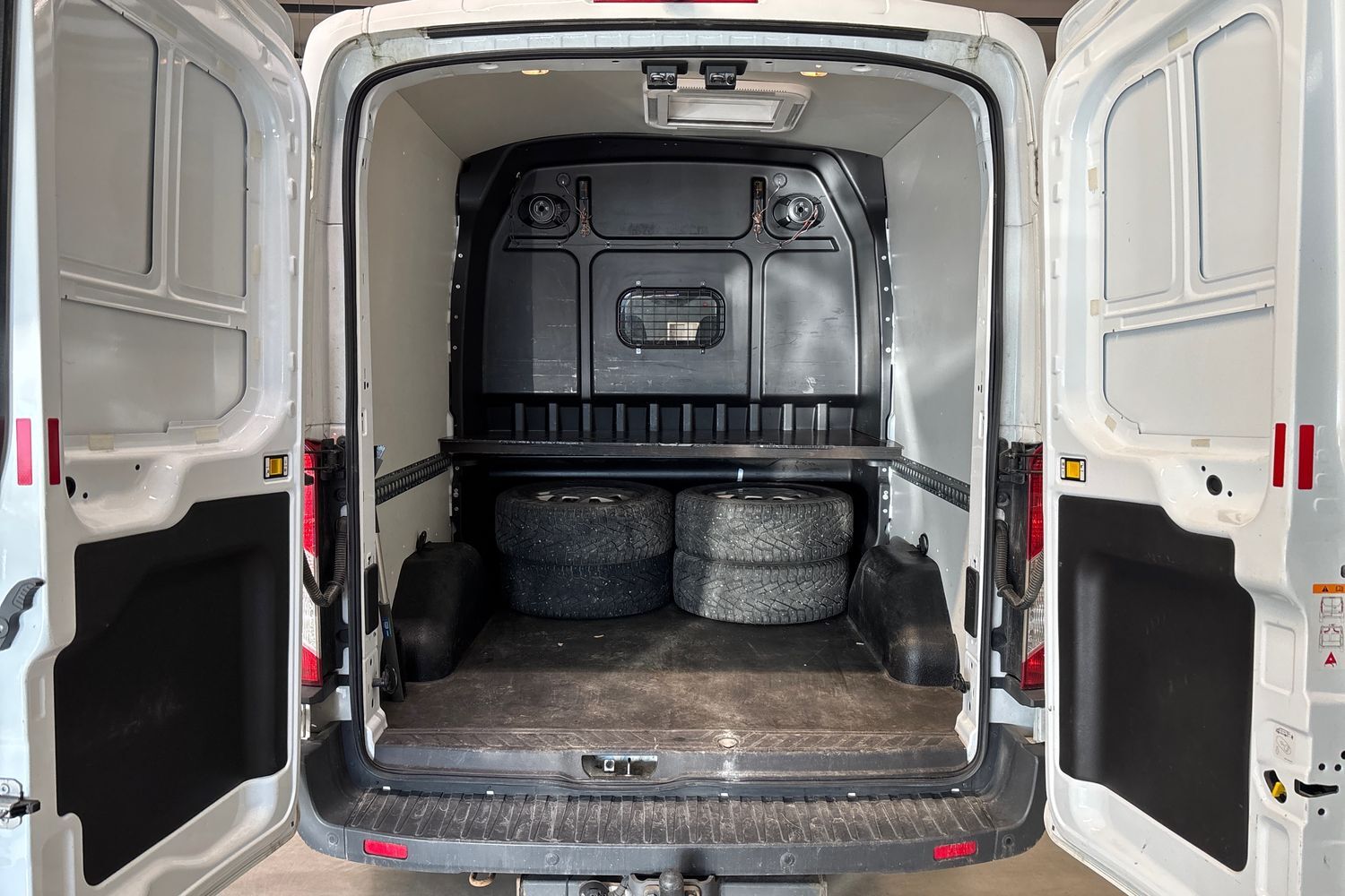 Ford Transit vaihtoauto