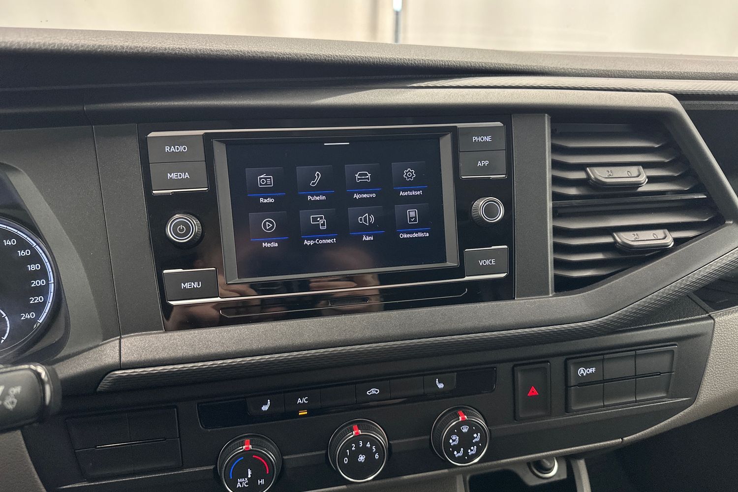 Volkswagen Transporter vaihtoauto