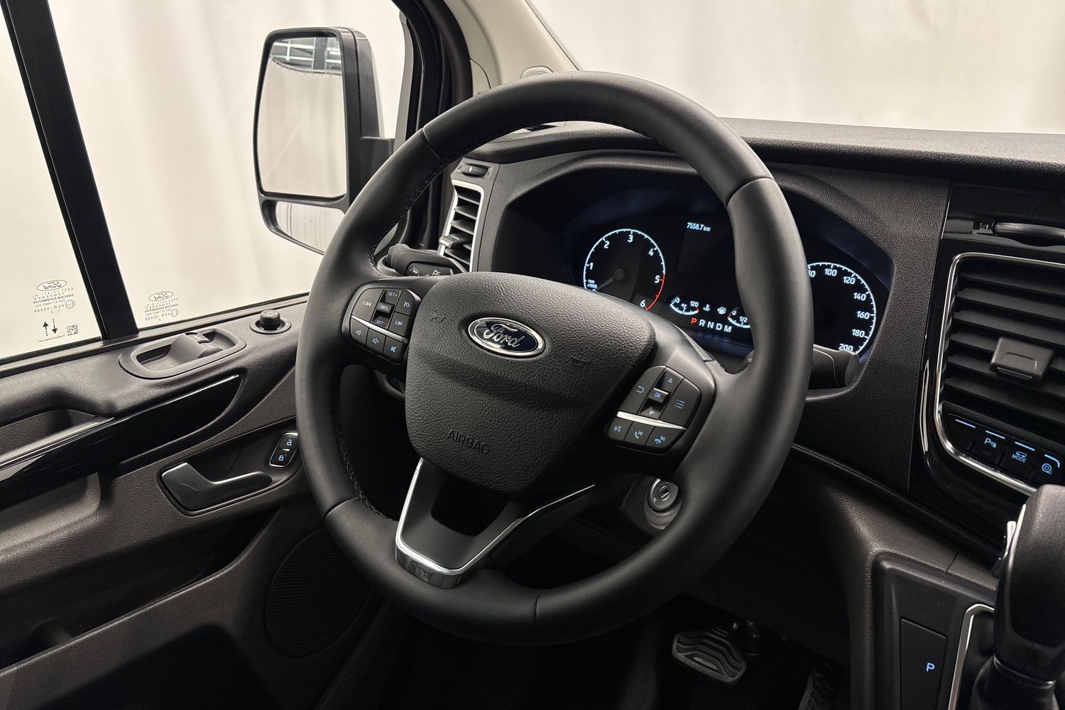 Ford Transit Custom vaihtoauto