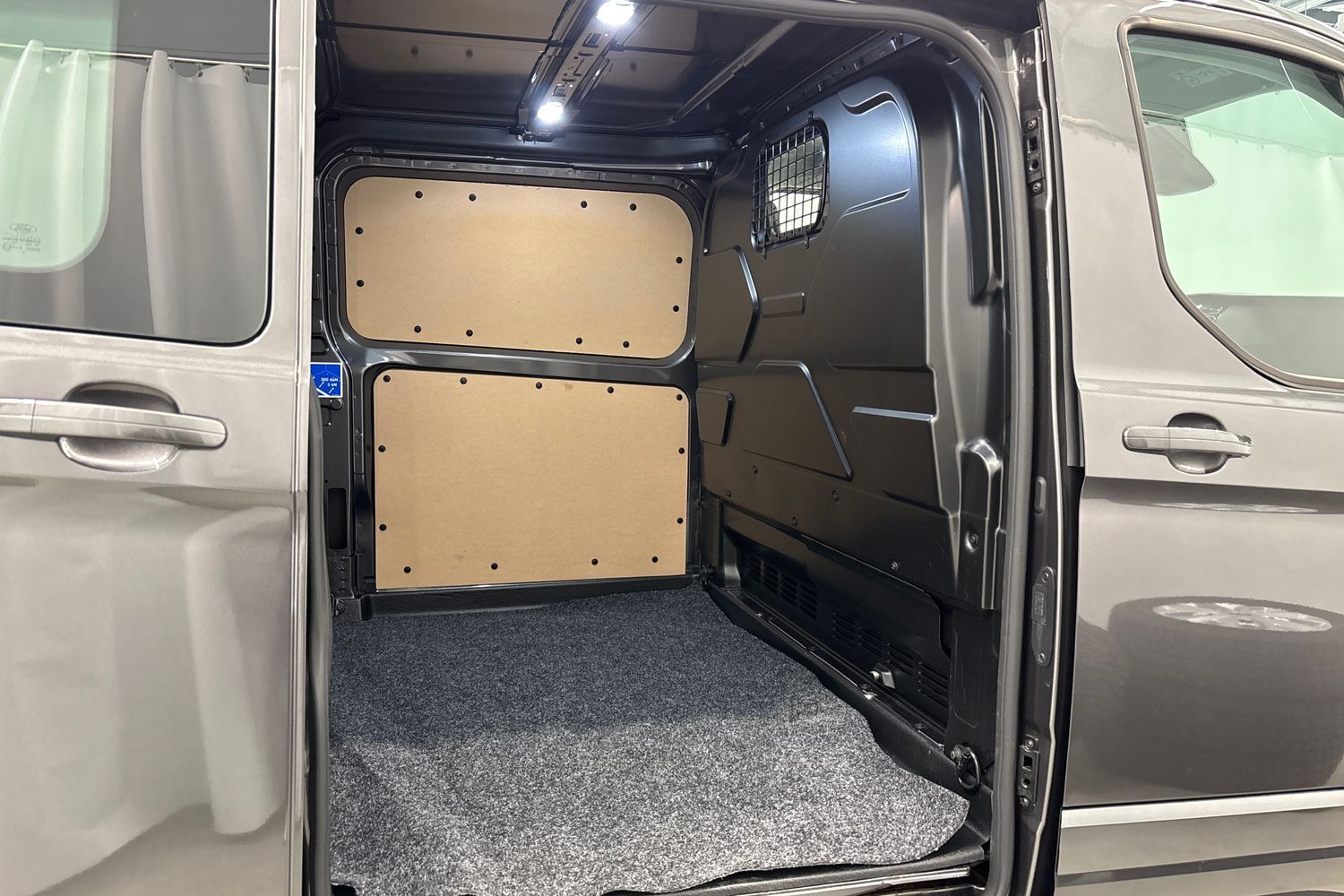 Ford Transit Custom vaihtoauto