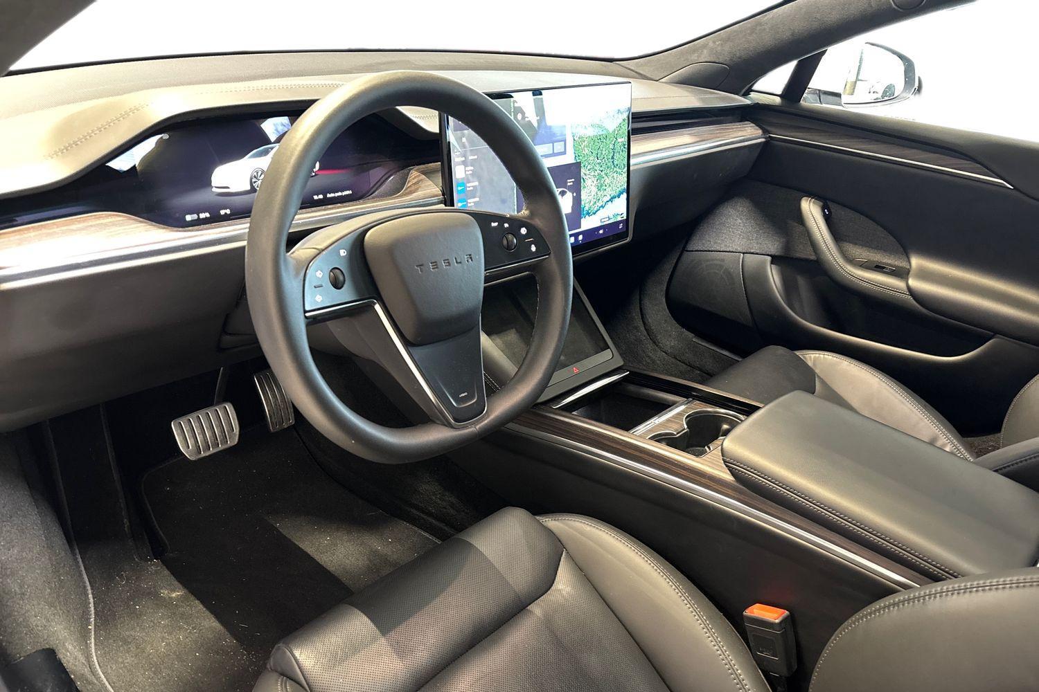 Tesla Model S vaihtoauto