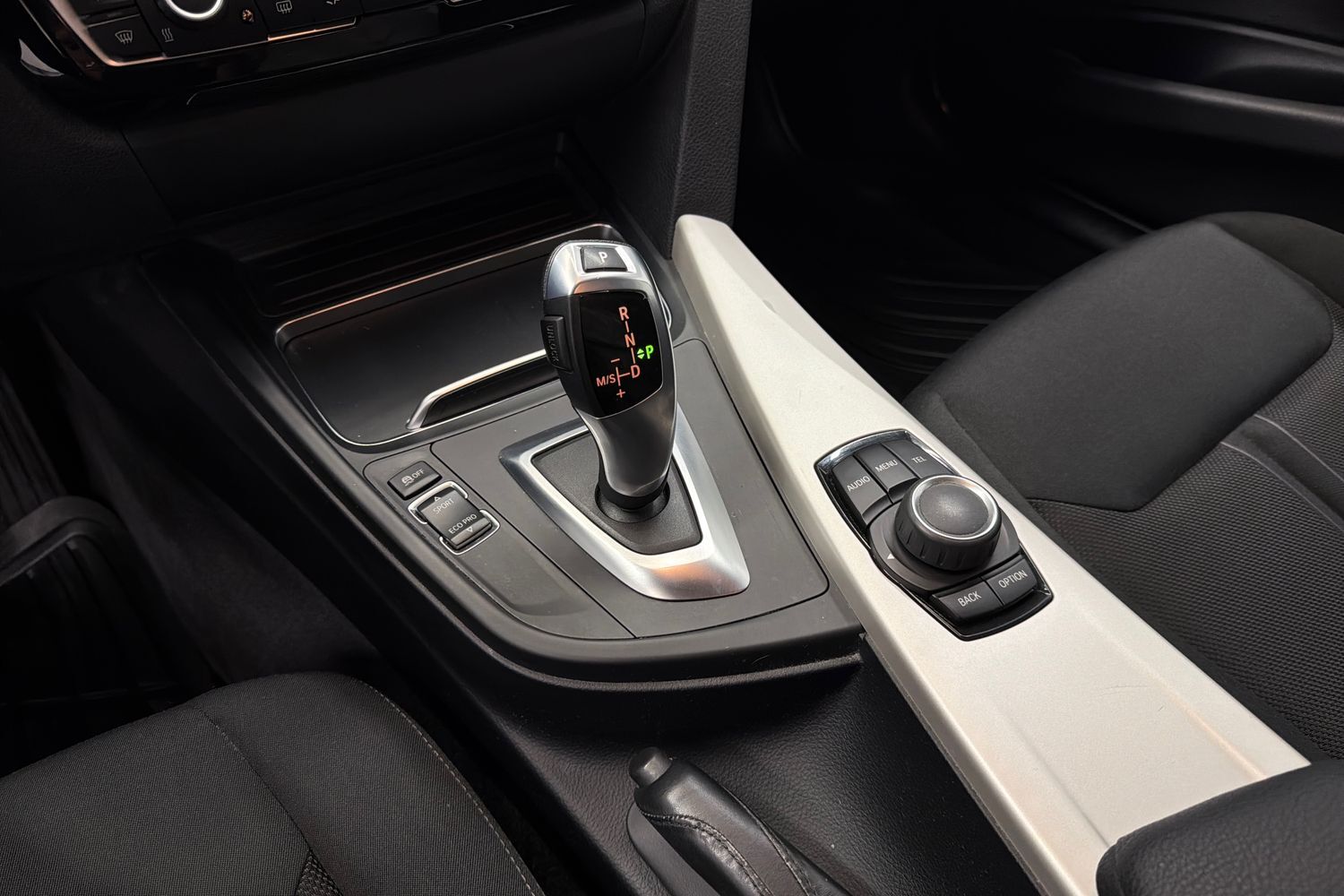 BMW 318 vaihtoauto