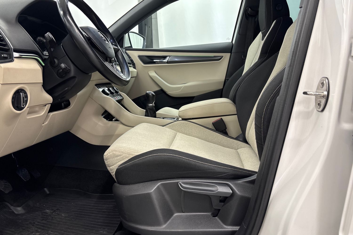 Skoda Karoq vaihtoauto