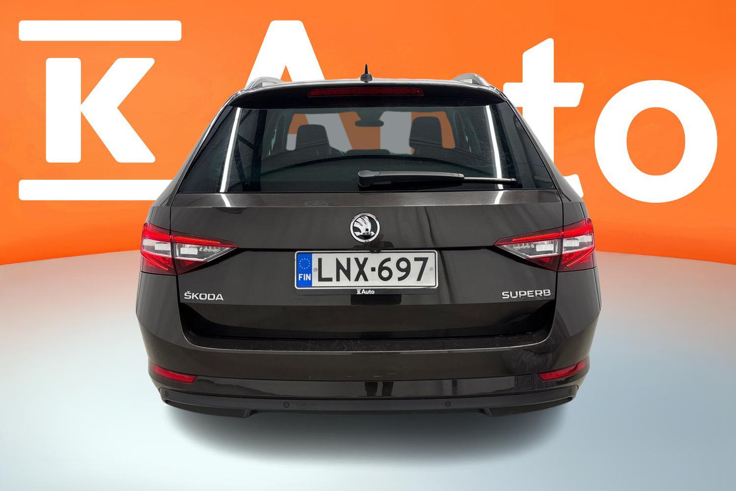 Skoda Superb vaihtoauto