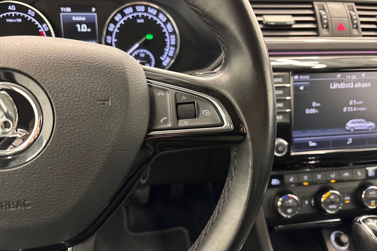 Skoda Superb vaihtoauto