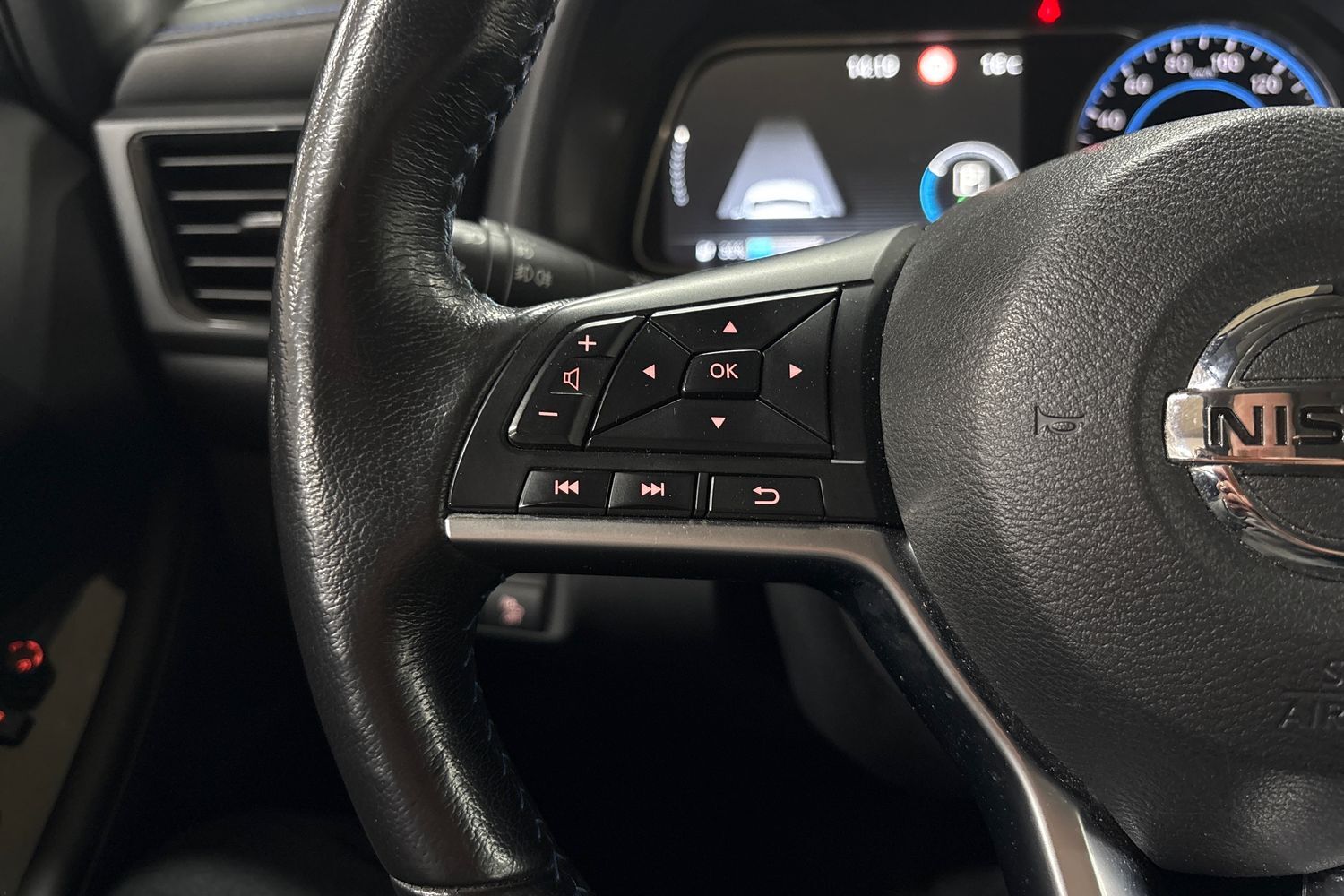 Nissan Leaf vaihtoauto