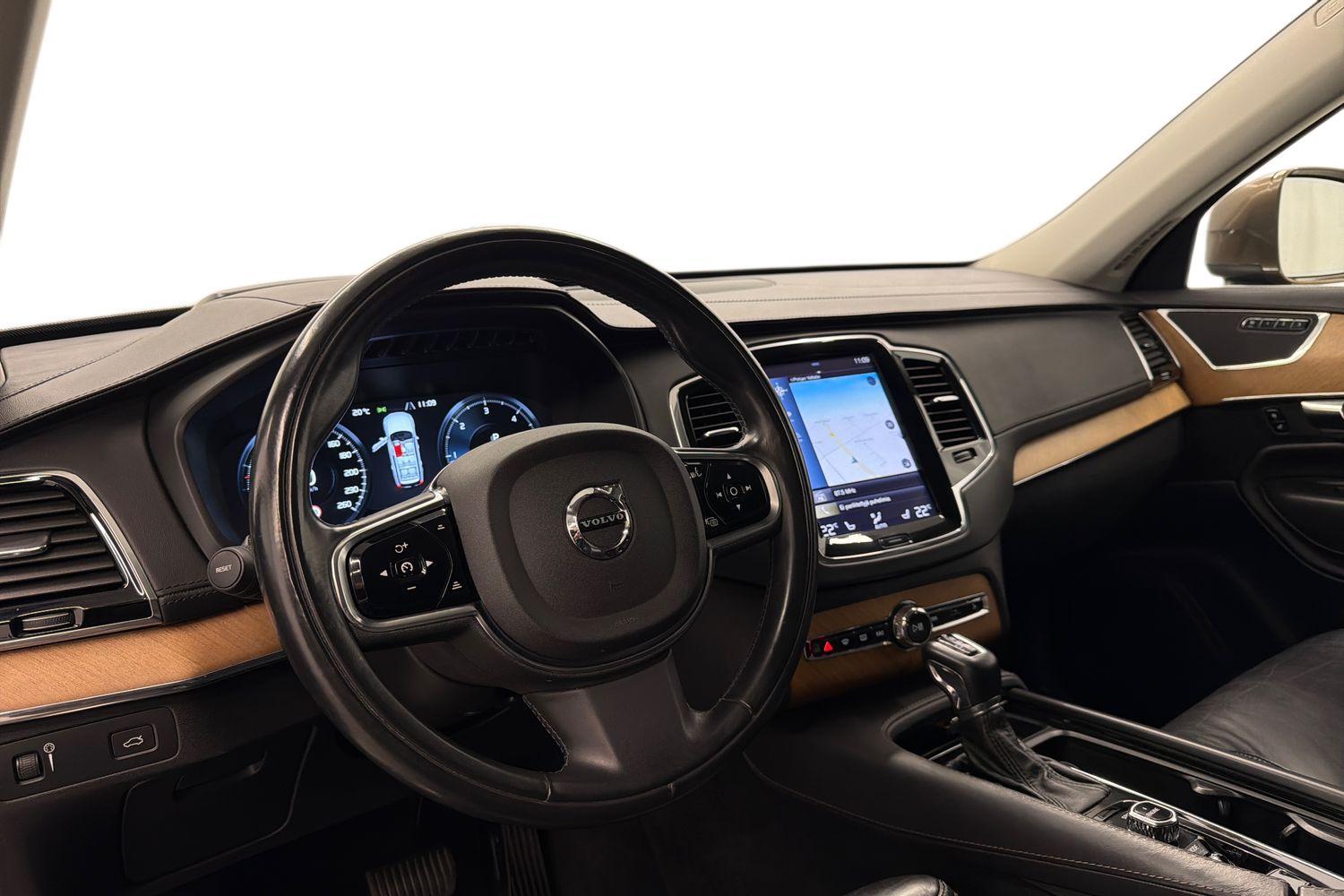 Volvo XC90 vaihtoauto