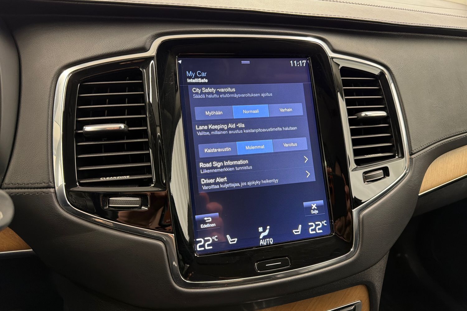 Volvo XC90 vaihtoauto