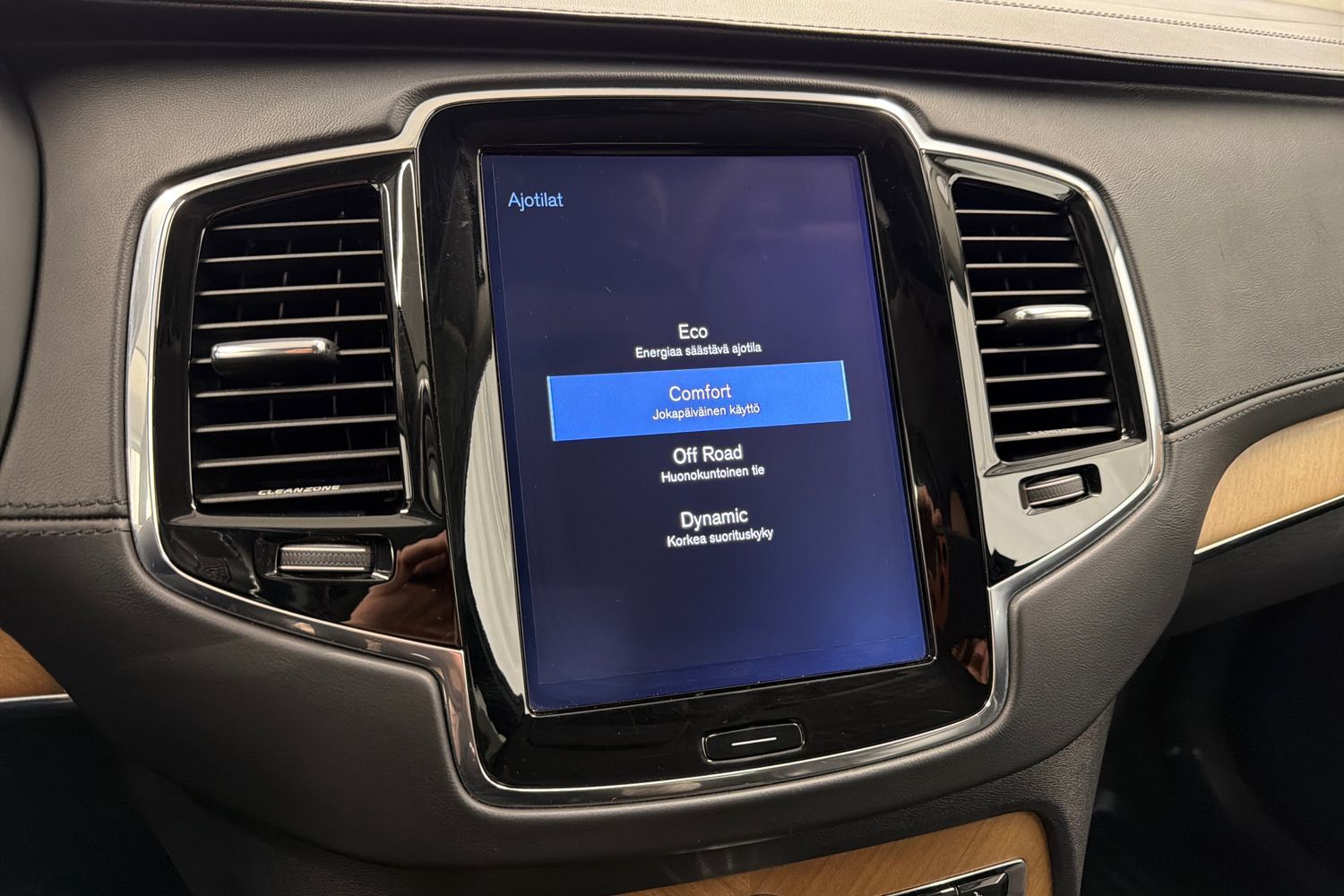 Volvo XC90 vaihtoauto