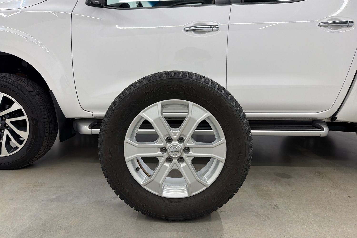 Nissan Navara vaihtoauto