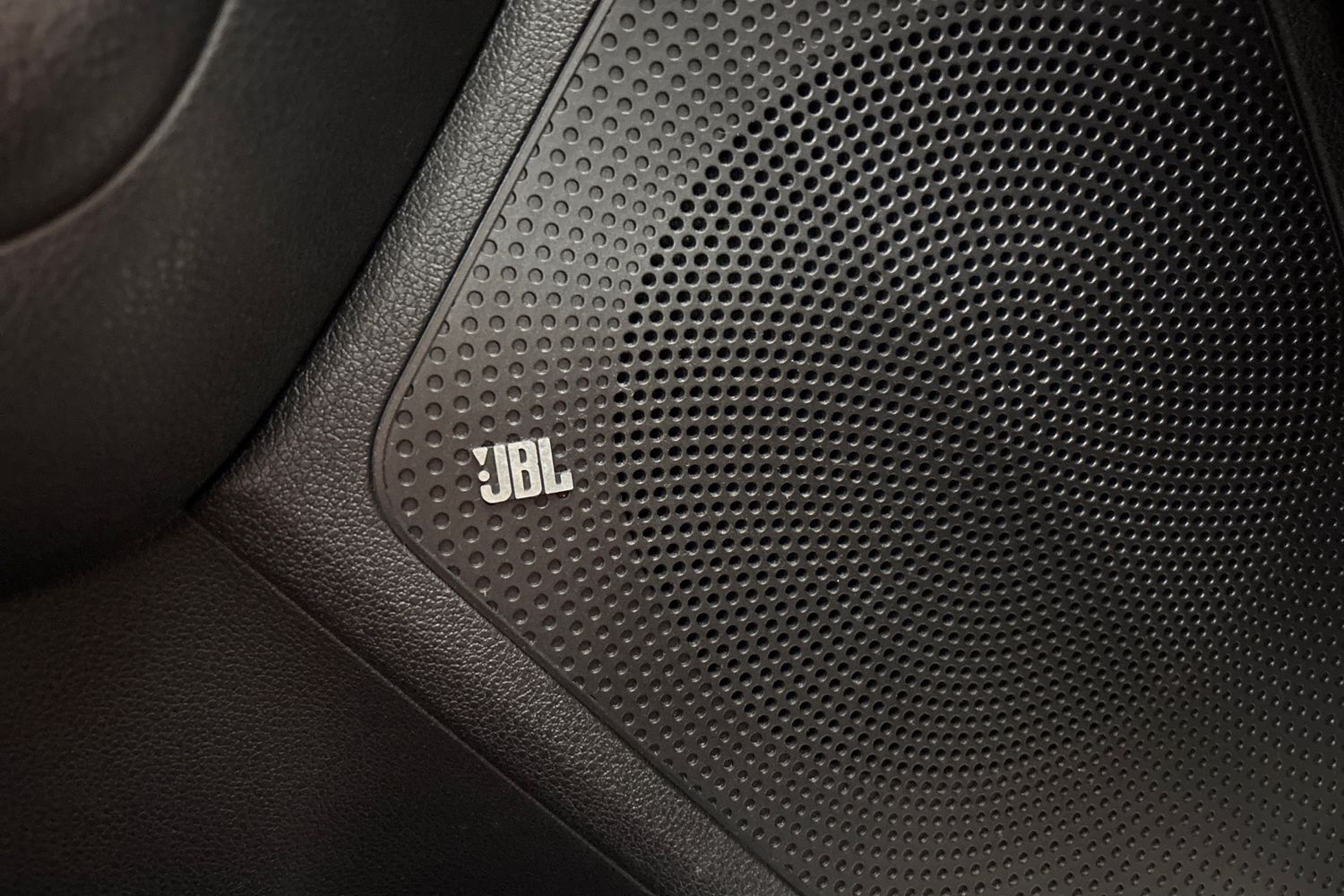 Kia Niro plug-in vaihtoauto