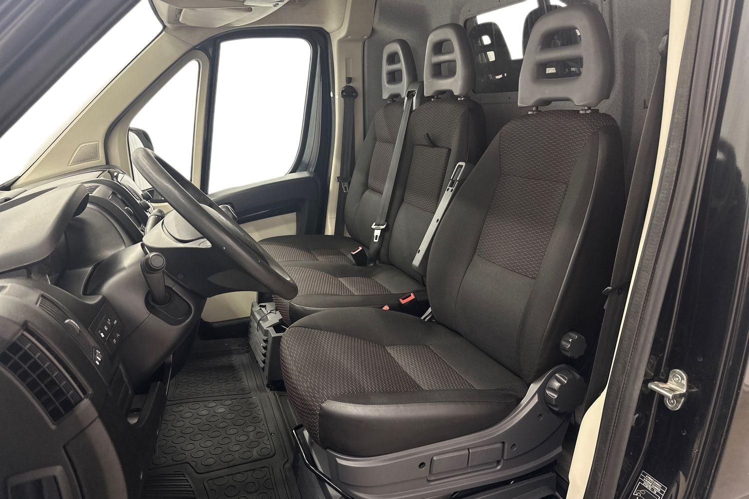 Peugeot Boxer vaihtoauto