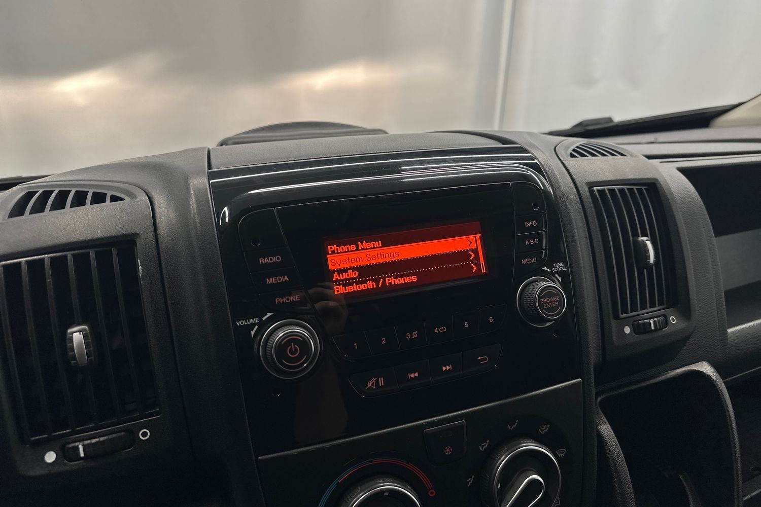 Peugeot Boxer vaihtoauto