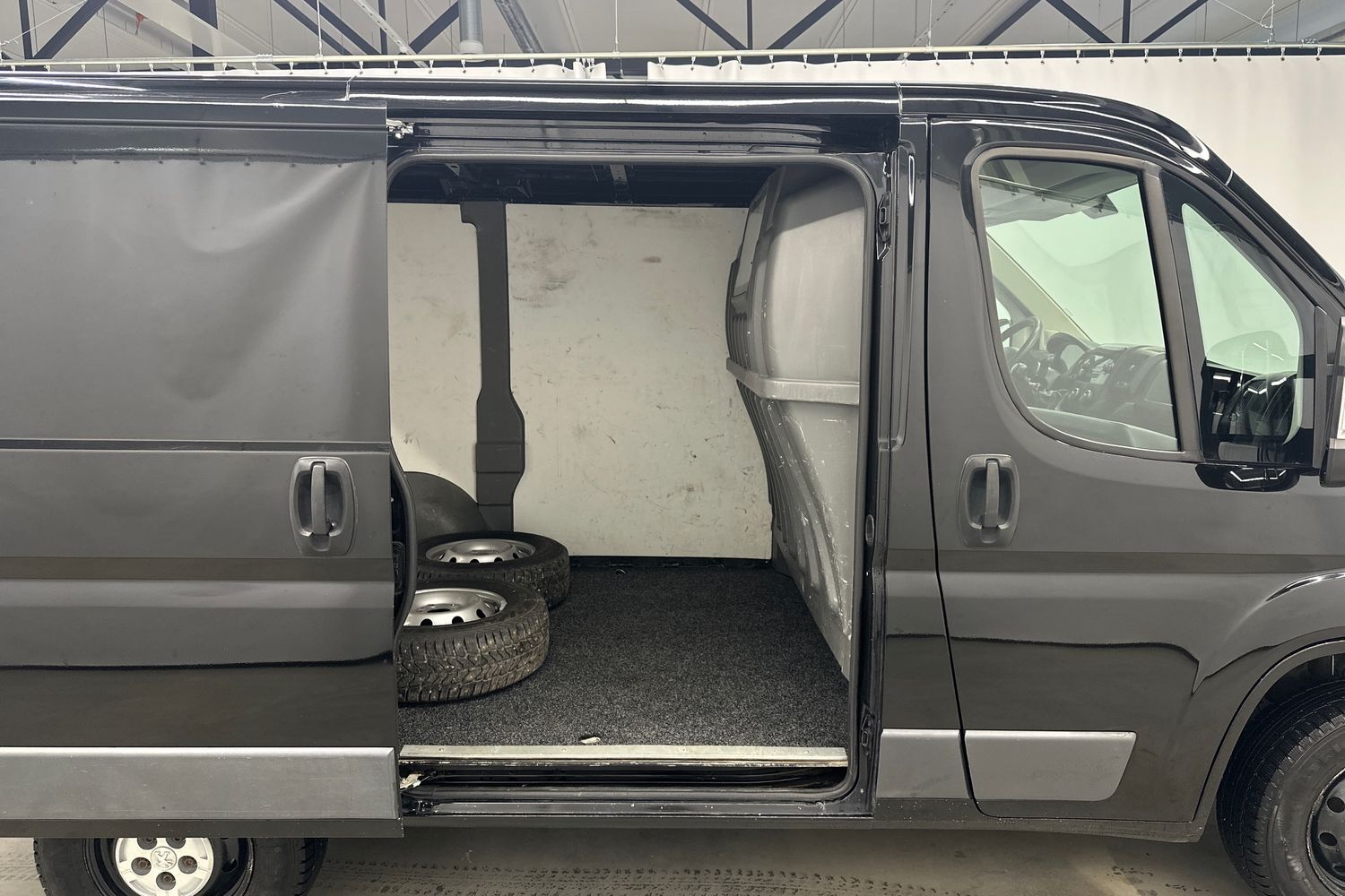 Peugeot Boxer vaihtoauto