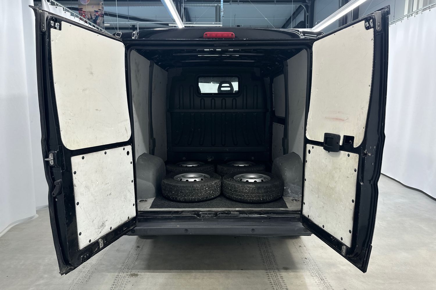 Peugeot Boxer vaihtoauto