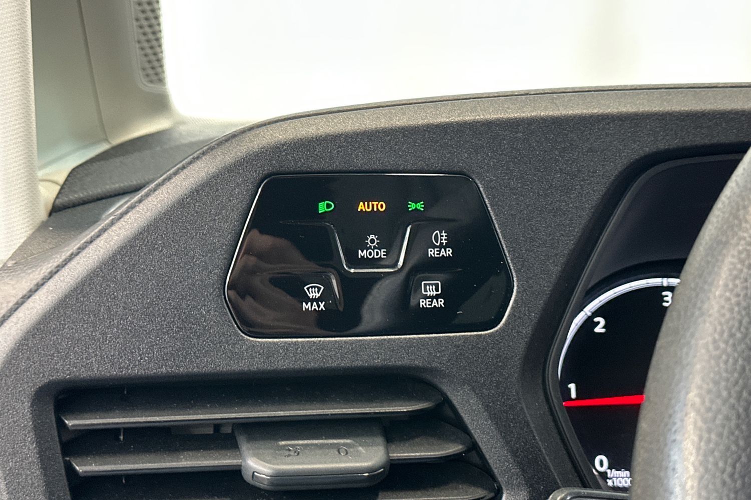 Volkswagen Caddy Maxi vaihtoauto