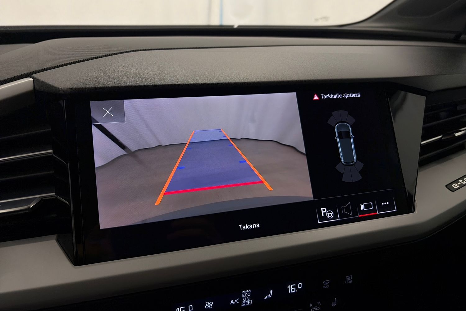 Audi Q4 e-tron vaihtoauto