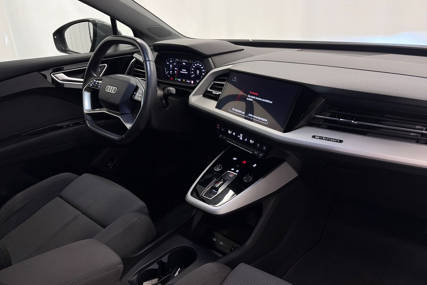Audi Q4 e-tron vaihtoauto